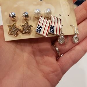 Bundle of 5 pairs of earrings